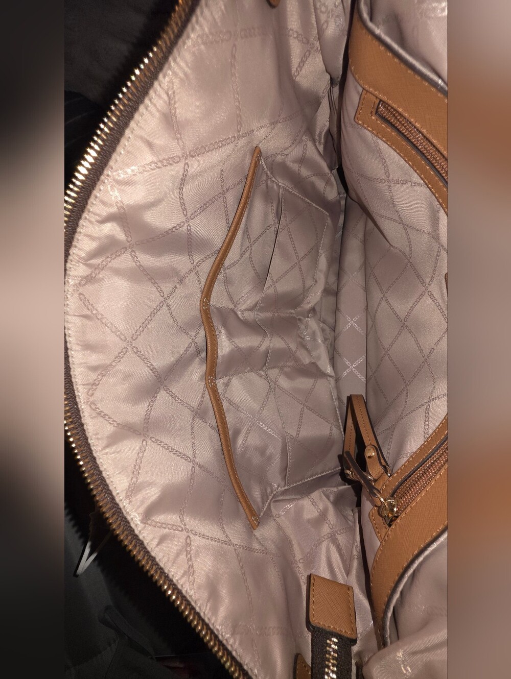 Michael Kors Brown Logo Multi-use Tote with Tan Trim - Picture 8 of 12